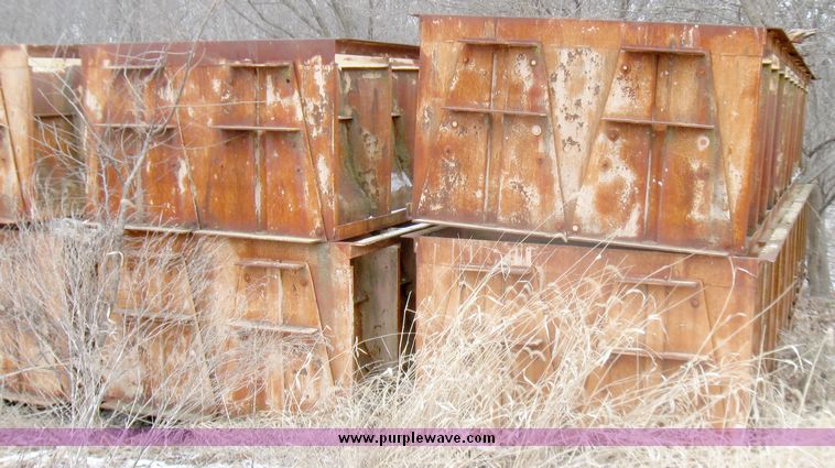 image for item 5456 (6) 20' Jersey barrier forms