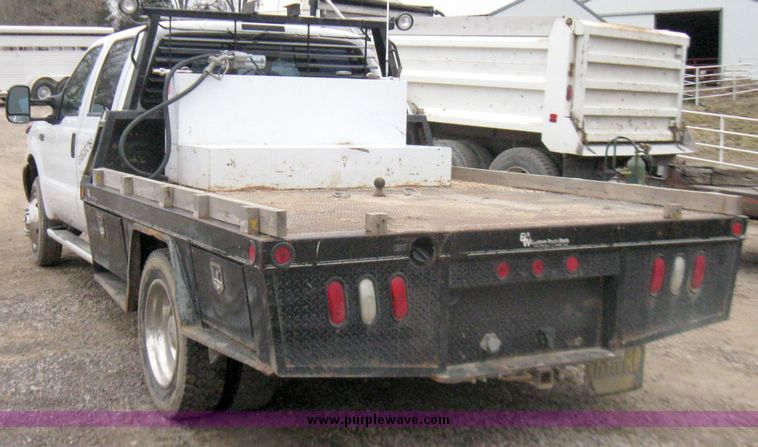 image for item 5571 1999 Ford F-450 Super Duty flatbed pickup
