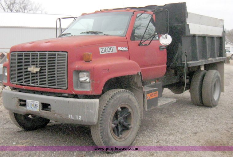 image for item 5573 1995 Chevrolet Kodiak C7H042 dump truck