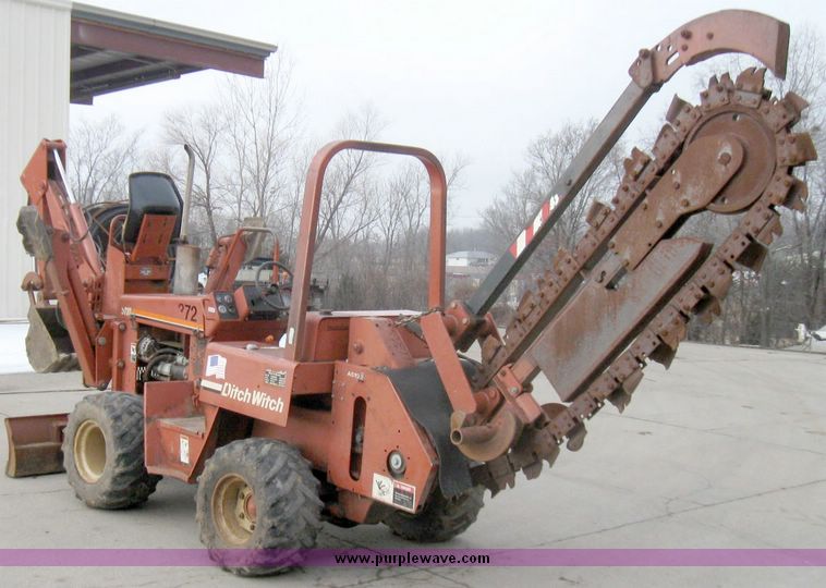 image for item 5576 1997 Ditch Witch 5110 trencher