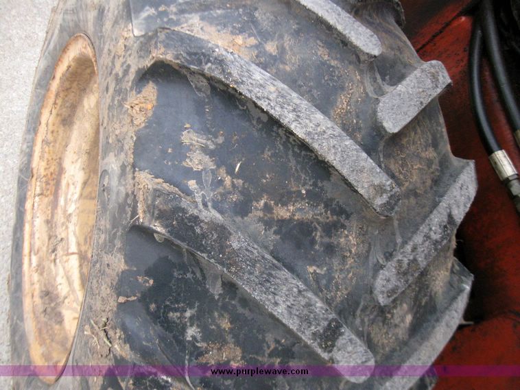 image for item 5576 1997 Ditch Witch 5110 trencher