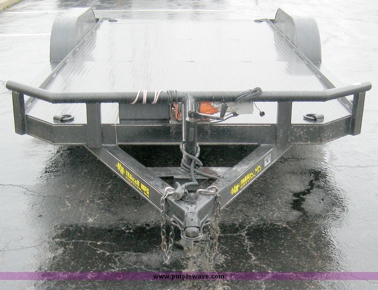 image for item 5582 2009 M&M 19' tandem axle trailer