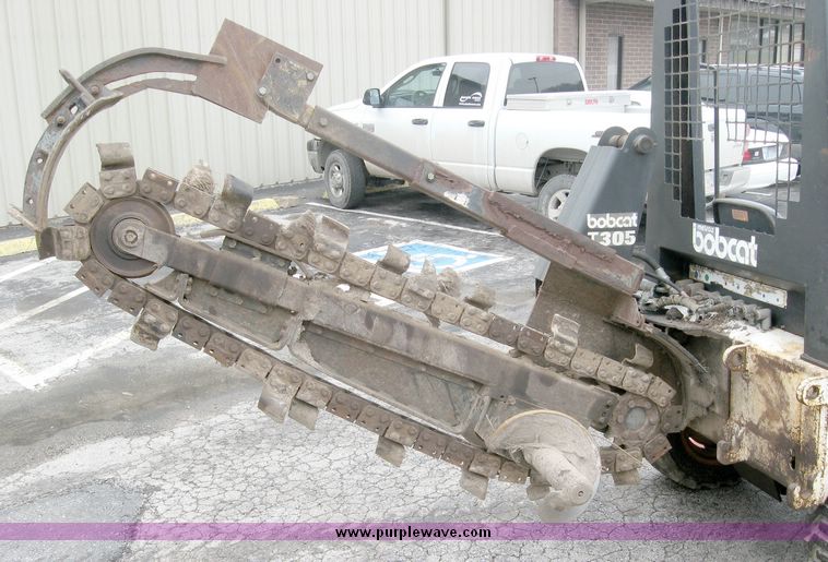 image for item 5587 Bobcat 3023 trencher