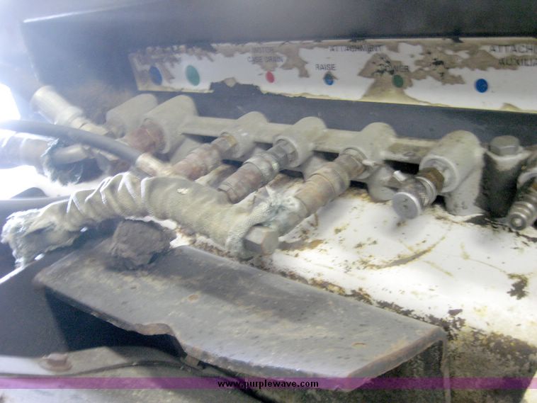 image for item 5587 Bobcat 3023 trencher