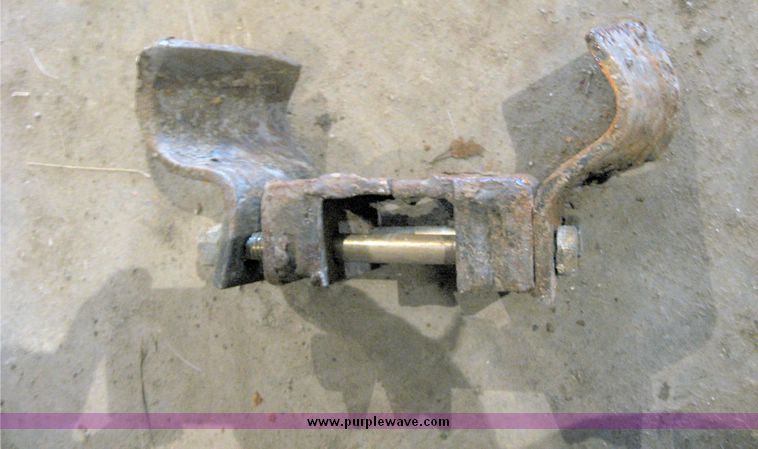 image for item 5587 Bobcat 3023 trencher