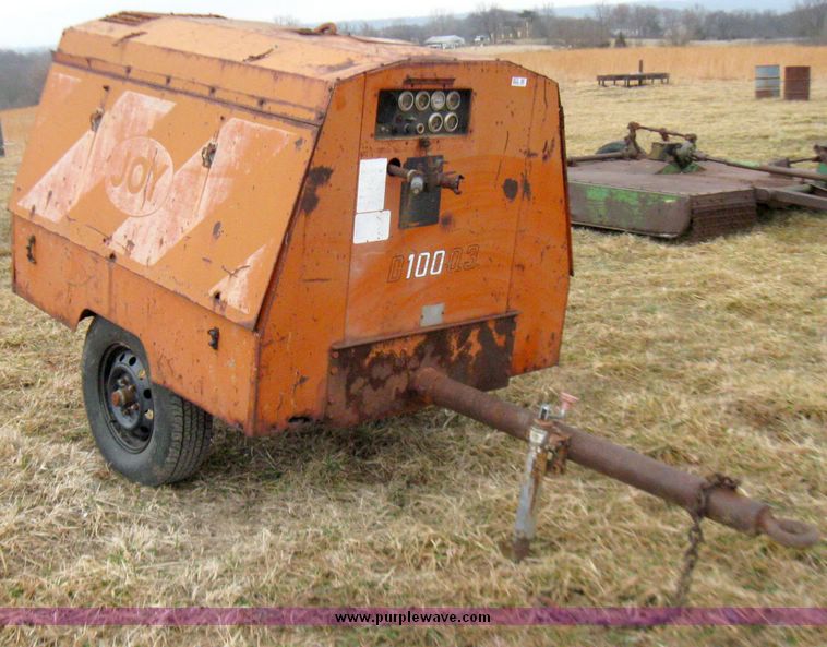 image for item 5674 Joy D100Q3 air compressor