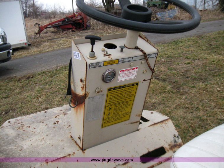 image for item 5675 Beuthling B300 vibratory roller