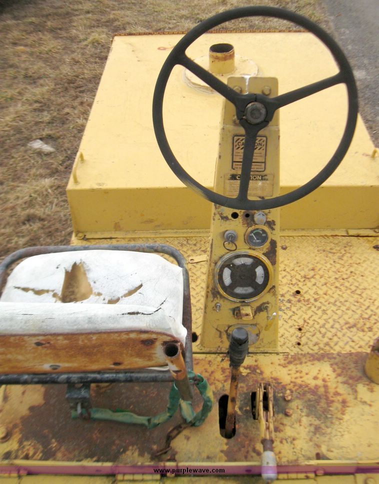 image for item 5680 Galion Rollo Static roller