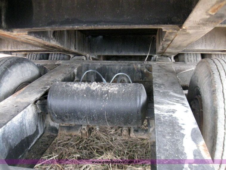 image for item 5684 1978 Miller OTG44 tilt bed trailer