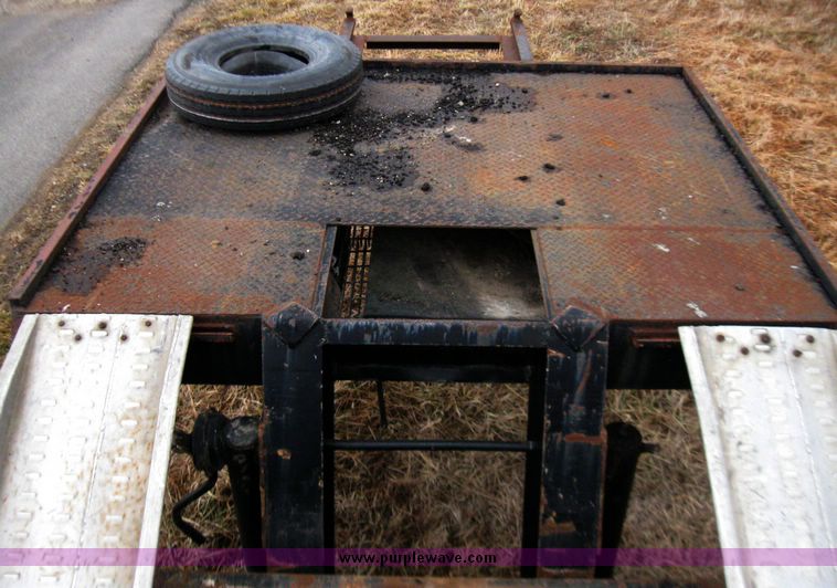 image for item 5684 1978 Miller OTG44 tilt bed trailer