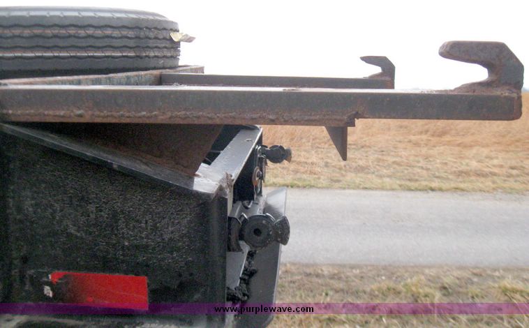 image for item 5684 1978 Miller OTG44 tilt bed trailer