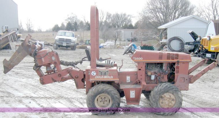image for item 5690 Ditch Witch 3500 plow