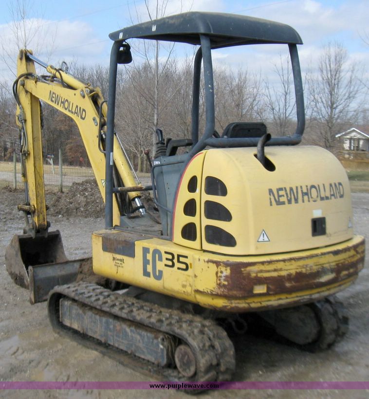 image for item 5691 New Holland EC35 compact excavator