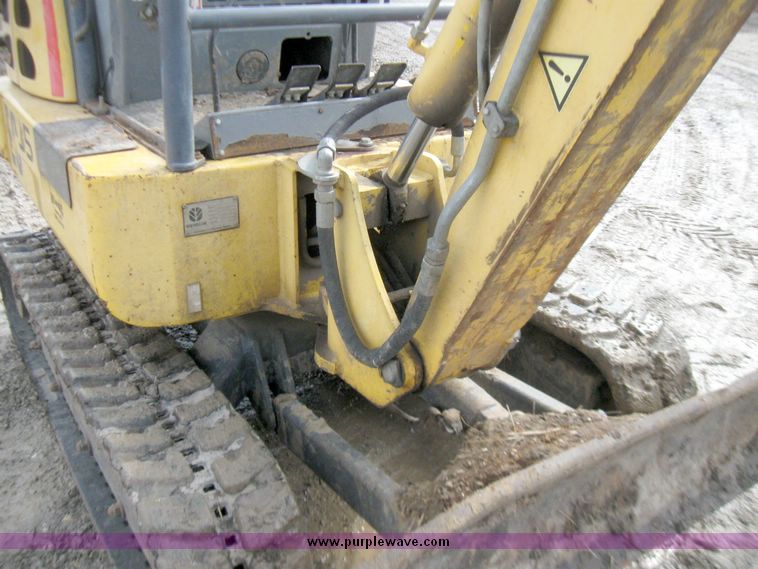 image for item 5691 New Holland EC35 compact excavator