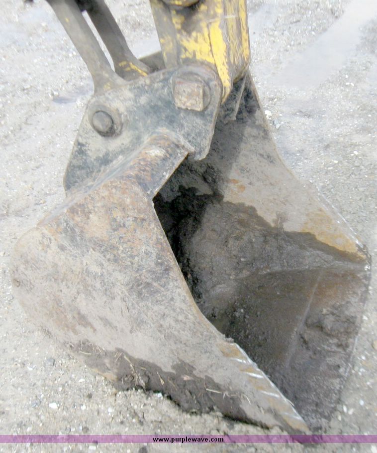 image for item 5691 New Holland EC35 compact excavator