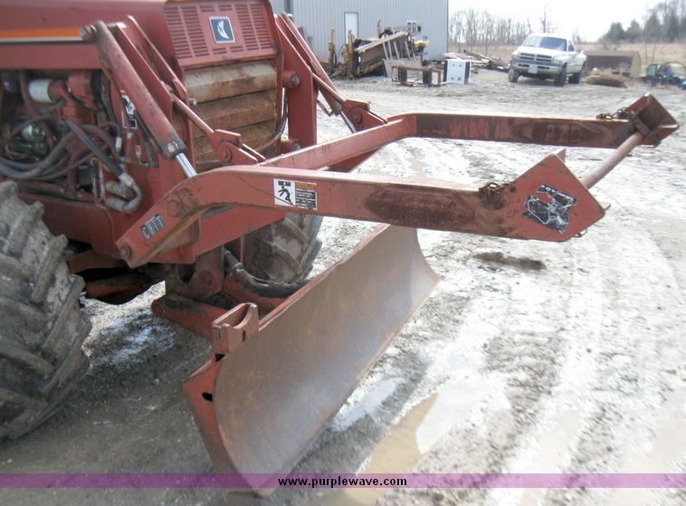 image for item 5692 Ditch Witch 8020 plow