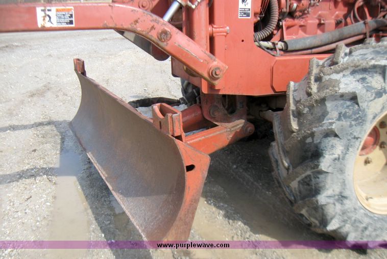 image for item 5692 Ditch Witch 8020 plow