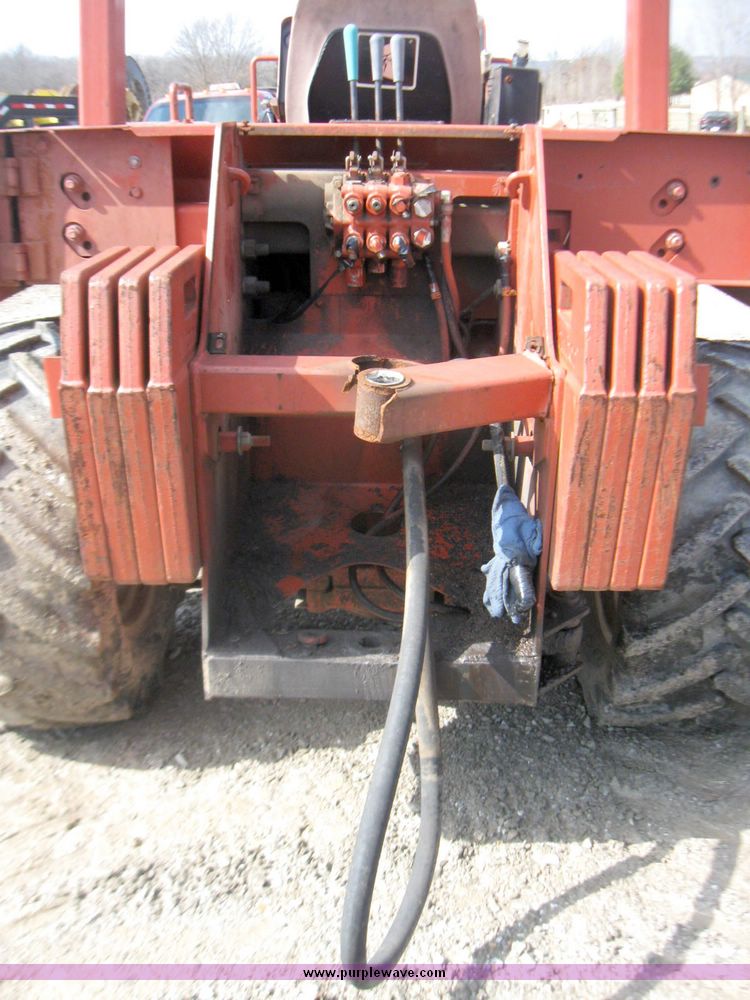 image for item 5692 Ditch Witch 8020 plow