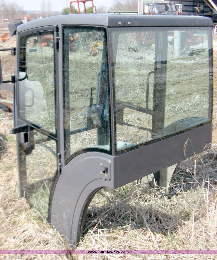 image for item 5701 Cab