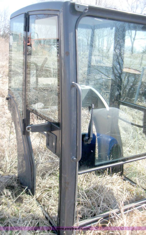 image for item 5701 Cab