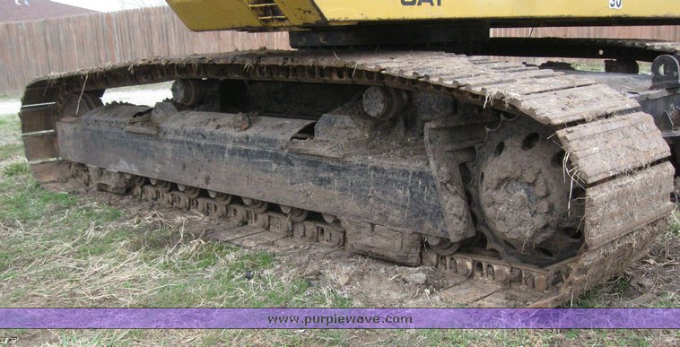 image for item 6039 1980 Caterpillar 215 excavator