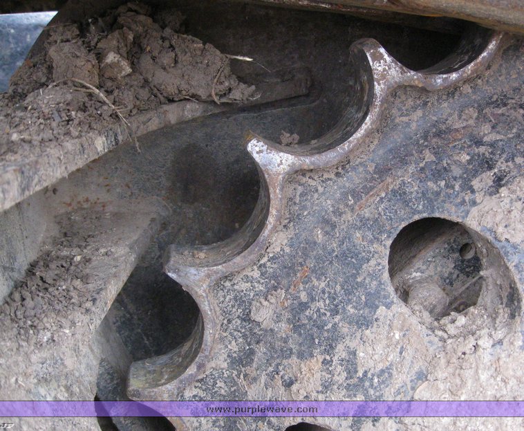 image for item 6039 1980 Caterpillar 215 excavator