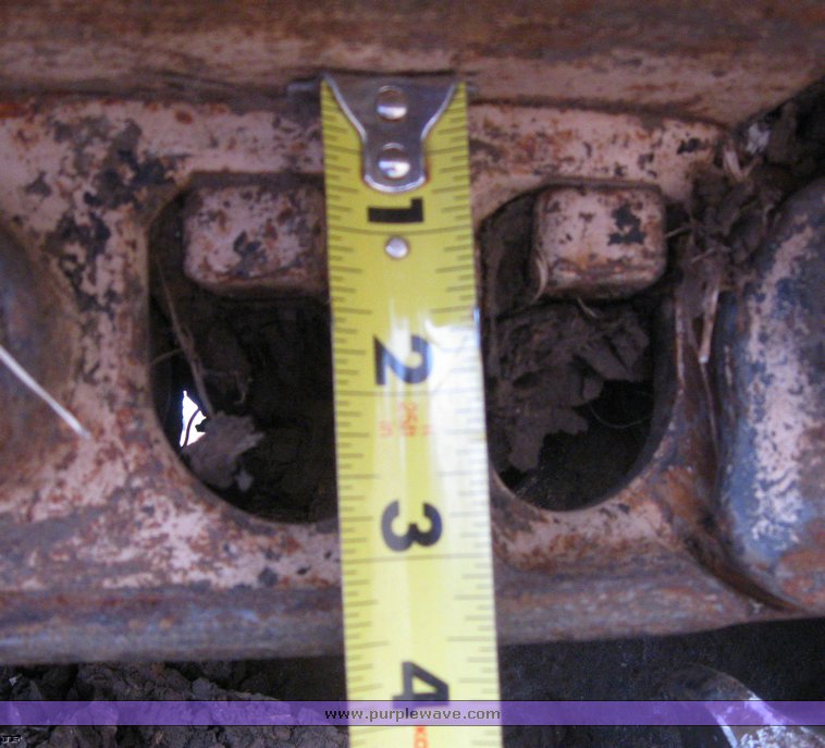 image for item 6039 1980 Caterpillar 215 excavator