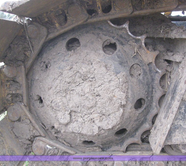 image for item 6039 1980 Caterpillar 215 excavator