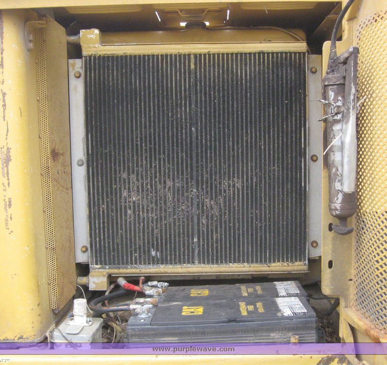 image for item 6039 1980 Caterpillar 215 excavator