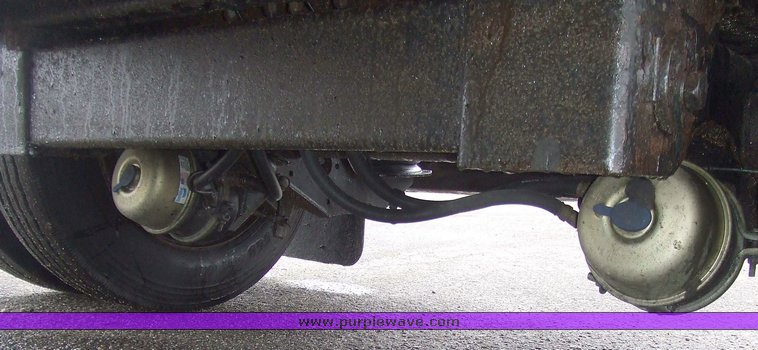 image for item 6654 2003 Transcraft D-Eagle W2 drop deck trailer