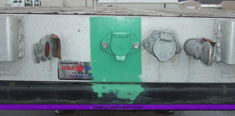 image for item 6654 2003 Transcraft D-Eagle W2 drop deck trailer