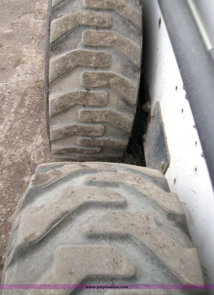 image for item 6999 1995 Bobcat 853H skid steer