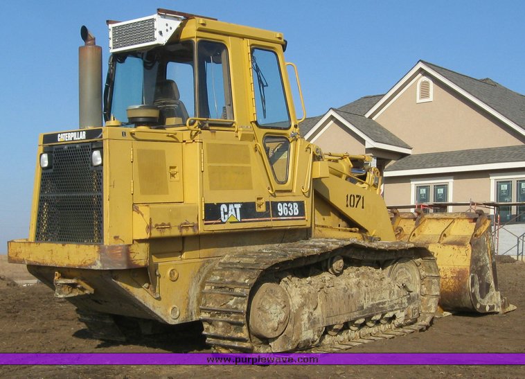 image for item 7720 1998 Caterpillar 963B crawler loader
