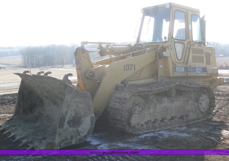 image for item 7720 1998 Caterpillar 963B crawler loader