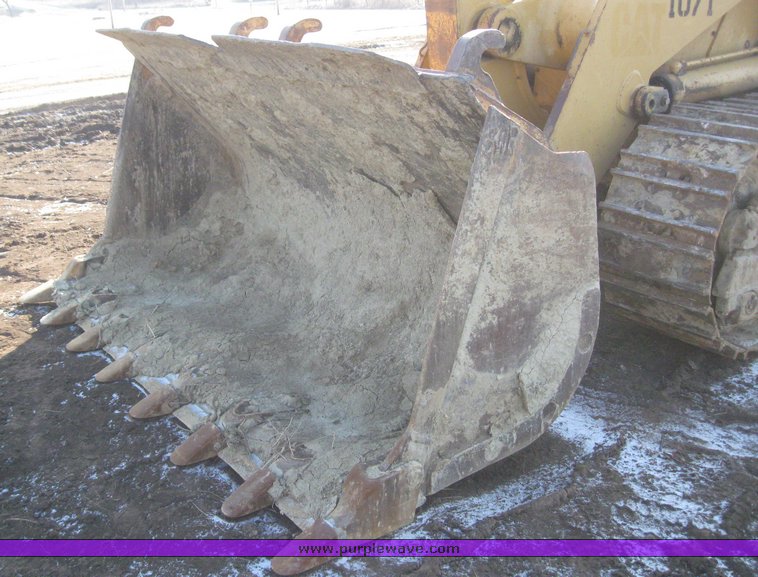 image for item 7720 1998 Caterpillar 963B crawler loader