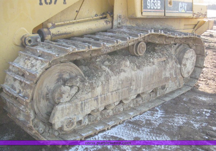 image for item 7720 1998 Caterpillar 963B crawler loader