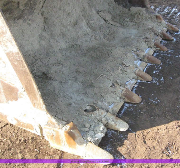 image for item 7720 1998 Caterpillar 963B crawler loader