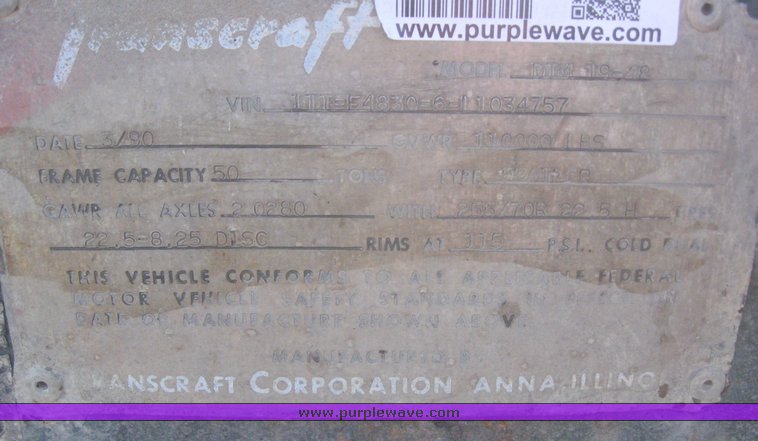 image for item 7721 1990 Transcraft triple axle trailer