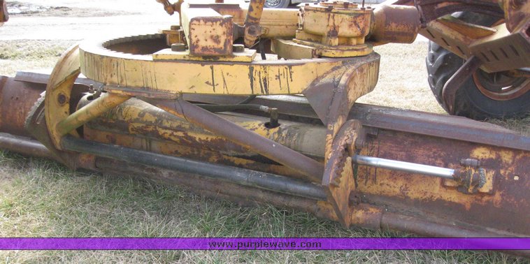 image for item 7840 Galion 104H motor grader