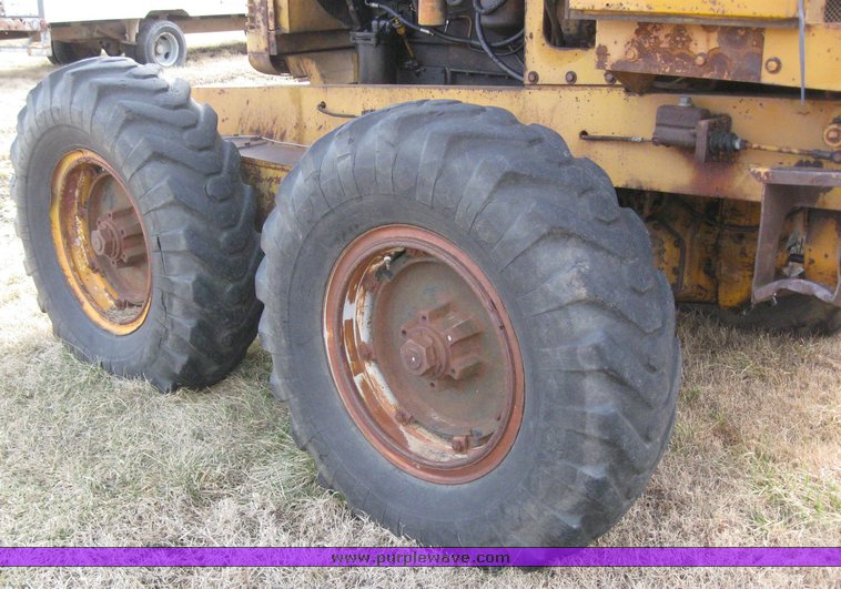 image for item 7840 Galion 104H motor grader