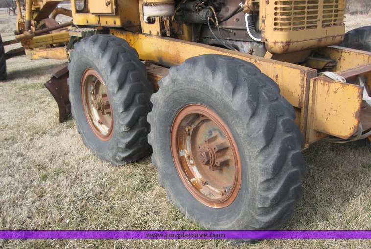 image for item 7840 Galion 104H motor grader