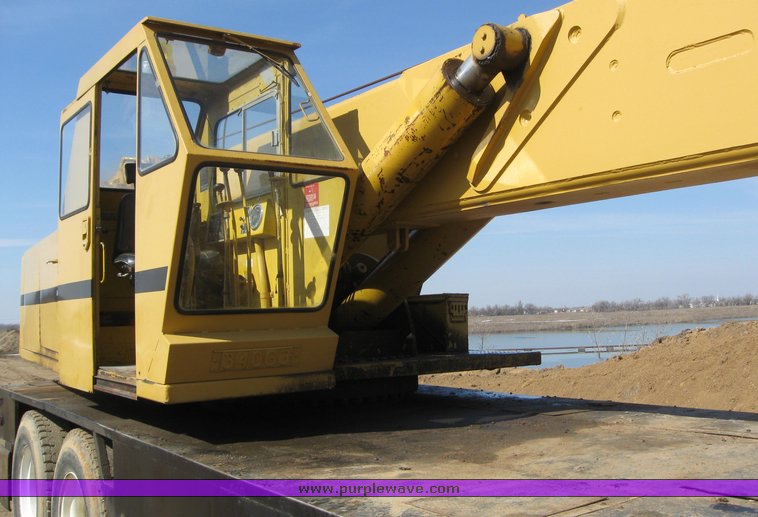 image for item 7861 1972 P & H T-300 30 ton hydraulic truck crane