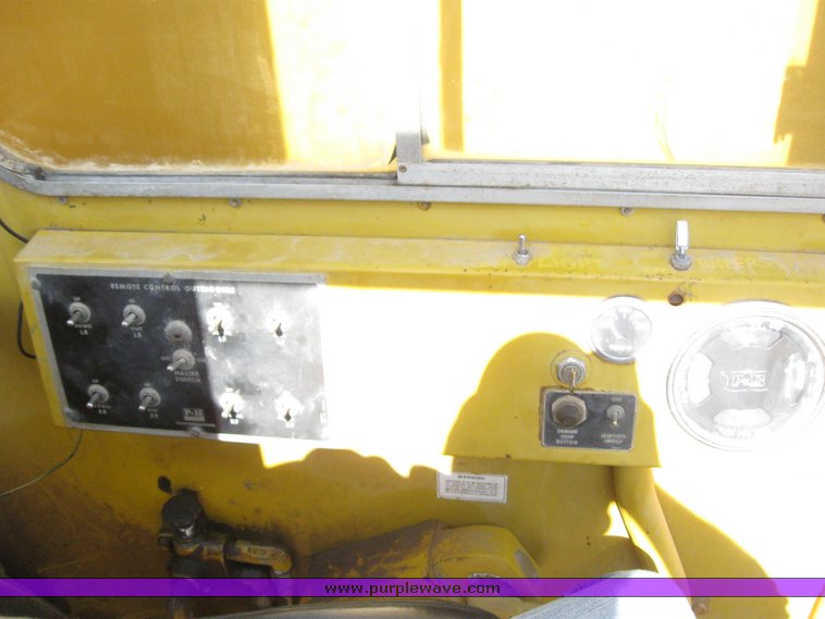 image for item 7861 1972 P & H T-300 30 ton hydraulic truck crane