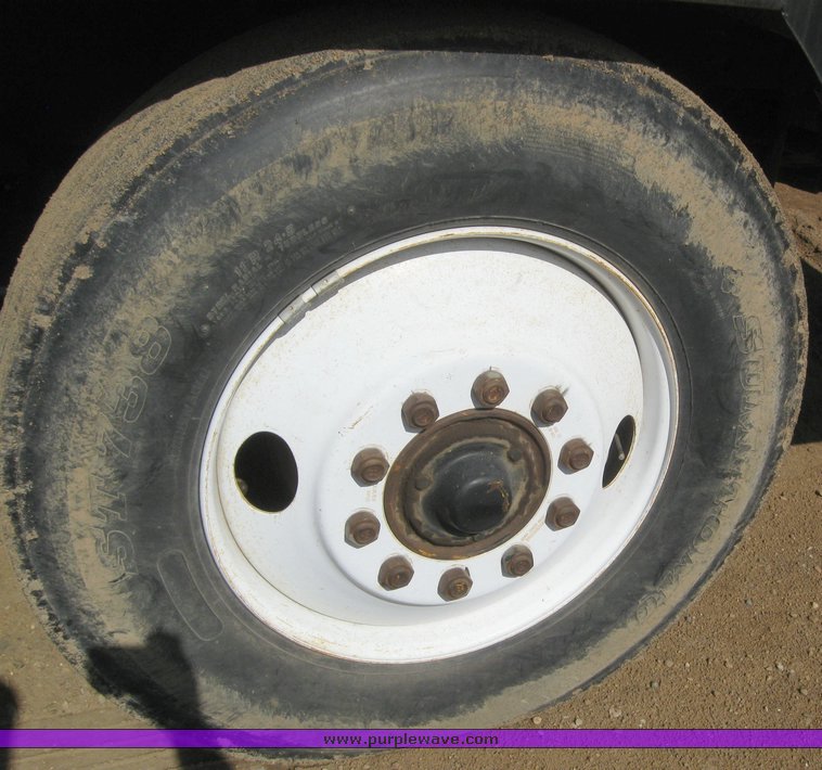 image for item 7861 1972 P & H T-300 30 ton hydraulic truck crane