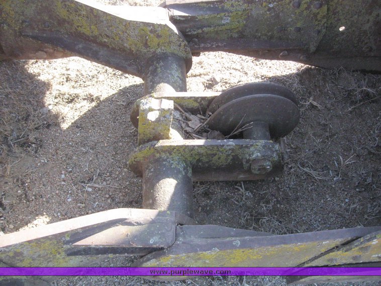 image for item 7874 Erie Bucket clamshell bucket