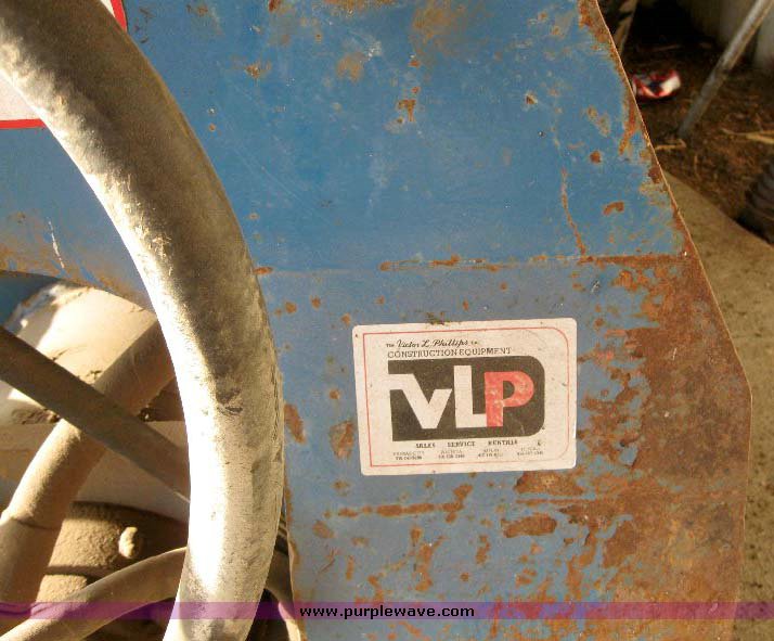 image for item 9001 Omen vibrator plate compactor