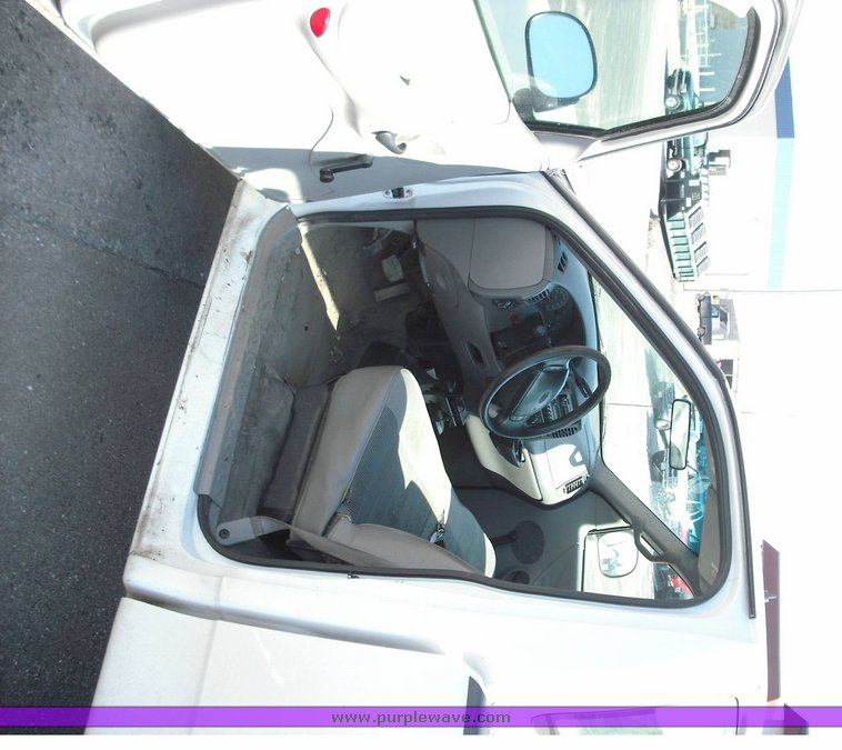 image for item 3248 1997 Ford F150 pickup