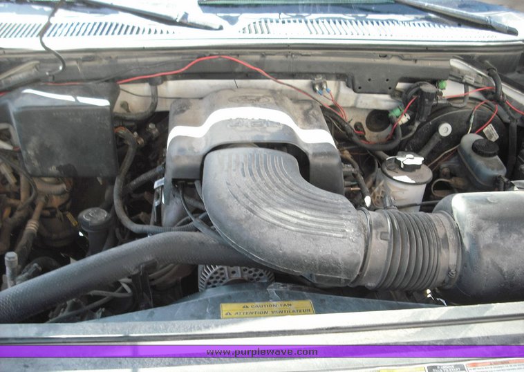 image for item 3248 1997 Ford F150 pickup