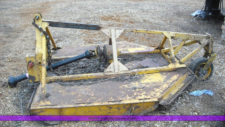 image for item 3252 Bushhog 6' brush mower