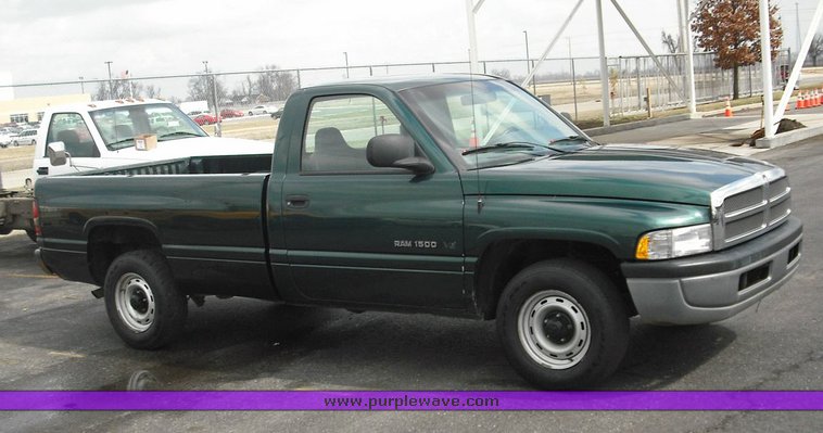 image for item 3256 1999 Dodge Ram 1500 pickup